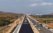 Đường cao tốc dài gần 30km chỉ mất 24 giờ trải nhựa xong, lập kỷ lục Guinness thế giới