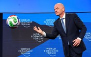 Chủ tịch FIFA Infantino rộng đường tái đắc cử vì... các đối thủ nặng ký rút lui