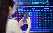 Cổ phiếu đua xanh tím, VN-Index tăng bốc hơn 36 điểm