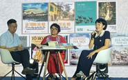 Khách đọc văn chương rồi ghé Hà Nội, giật mình về 'độ vênh'