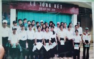 Ngôi trường đi qua cơn bão