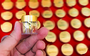 Cụ ông rơi đũa, yếu tay trái được gia đình cho uống An cung, một ngày sau nhập viện đã nhồi máu não