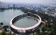 Bất ngờ với hình dáng chiếc nhẫn khổng lồ nổi trên mặt hồ 29 Tháng 3 gần sân bay Đà Nẵng