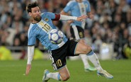 Messi tỏa sáng, ghi 1 bàn và 2 kiến tạo trong trận đấu cuối cùng khoác áo tuyển Argentina