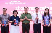Thượng tướng Trần Quốc Tỏ biên soạn sách về bảo vệ dữ liệu cá nhân trên không gian mạng