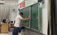 Lớp học '3 ngày không có bảng' đã có bảng mới, nhà trường nói 'rút kinh nghiệm sâu sắc'