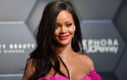 Kẻ nổ súng vào nhà Rihanna đối diện án chung thân