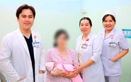 Thai phụ mang u xơ tử cung 1,1kg, bác sĩ mổ cứu mẹ con an toàn