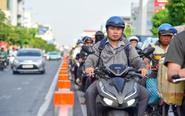Sau những ngày đầu phân làn đảo chiều đường Cộng Hòa, bạn đọc góp thêm giải pháp