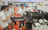 Công nghệ AI, máy móc Trung Quốc áp đảo tại triển lãm ngành gỗ