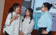 Chia sẻ với bố mẹ về ước mơ nghề nghiệp hay lẳng lặng làm theo ý mình?