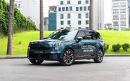 Lynk & Co 900 ra mắt Việt Nam: Giá 3,069 tỉ, không xăng chạy 170km, hai màn 30inch