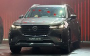 Mazda CX-90 giá từ 1,899 tỉ đồng ở Việt Nam: Có cả bản hybrid cắm sạc, cạnh tranh Hyundai Palisade
