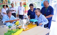 'Không có cơ sở thanh toán bảo hiểm y tế', khám bệnh lưu động cho người yếu thế gặp khó?