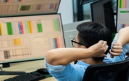 Chứng khoán tuần mới: Chờ cú hích mới, VN-Index có vượt 1.900 điểm?