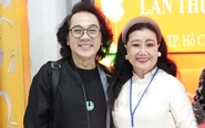 NSND Kim Cương là đại biểu lớn tuổi nhất Đại hội Sân khấu TP.HCM lần thứ nhất
