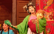Đi tìm ký ức văn hóa hát bội qua thi ảnh