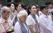 Hơn 100 văn nghệ sĩ nghẹn ngào hát giữa nơi tìm thấy hài cốt liệt sĩ ở công viên Lê Thị Riêng