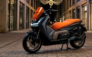 Chưa ra mắt Việt Nam, xe máy điện VinFast Rasad rục rịch ra nước ngoài, dễ là đối thủ của Honda ADV160