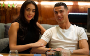 Vợ chồng Ronaldo sẽ làm đám cưới lần hai sau hôn lễ tại nhà