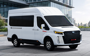 Xe điện 16 chỗ cạnh tranh Ford Transit ra mắt Việt Nam: Đi 450km/sạc, camera 360 độ, ga tự động