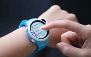 Chọn đồng hồ định vị cho trẻ: Những tiêu chí phụ huynh cần quan tâm