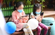 Đừng chỉ hỏi con đã lướt mạng bao lâu?