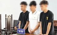 'Khi phạm tội bị cáo mới 14 tuổi 4 tháng 13 ngày, giờ ở tù rồi sao đi học?'