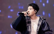 Concert HIEUTHUHAI 'cháy vé', được khen 'hiện đại, đẹp trai' nhưng gây tranh cãi về âm nhạc