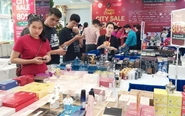 Thượng vàng hạ cám thị trường nước hoa, người mua khó nhận biết