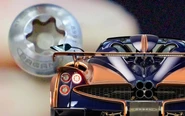 Tiền ốc vít trên siêu xe Pagani đủ mua cả một chiếc Porsche 911