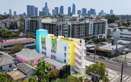 Nhà ở hỗ trợ người vô gia cư đầy sáng tạo trên khu đất 'cực kỳ hẹp'