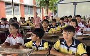 'Siêu trường' 5.000 học sinh ở TP.HCM thiếu 50 giáo viên, phải ghép lớp