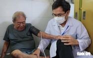 Ho Chi Minh City brings free health checkups to elderly, disabled residents at home