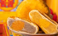 Traditional bakeries in Ho Chi Minh City’s Cho Lon area keep the Mid-Autumn spirit alive