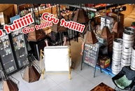 Thanh niên ngã chổng vó vì ngã ngớn trên ghế bập bênh