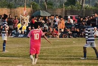 Pha bóng 'cực đỉnh' đến Messi cũng phải gọi bằng điện thoại
