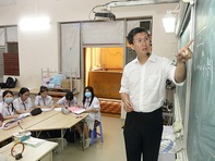 Dạy vật lý với phong cách độc, lạ