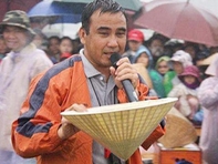 Quyền Linh: Từ chàng trai nghèo đến 'MC quốc dân'