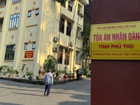 Vụ 11 anh em ruột kiện nhau thừa kế đất: Tòa tuyên bị đơn được sở hữu mảnh đất tranh chấp