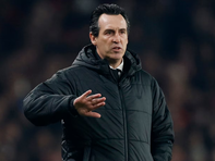 Unai Emery nói bỏ bắt tay HLV Arsenal vì trời lạnh, fan nói do ‘cay’