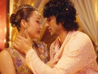 Phim 'Vạn dặm yêu em' có Khả Ngân bán khoảng 30 vé mỗi ngày