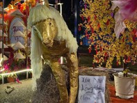 Linh vật ngựa khiến mạng xã hội gọi tên 'năm Bính Ngộ'