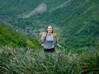 Ngắm hoàng hôn, ăn dứa no nê tại thung lũng Đồng Din