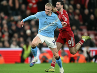 Haaland, Guardiola bức xúc vì VAR ‘giết cảm xúc’ trận Liverpool - Man City