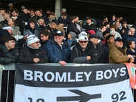 Bóng đá Anh mở tour tham quan sân vận động online cho CĐV