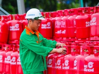 Từ 1-4, giá gas đồng loạt tăng thêm khoảng 95.000 đồng/bình 12kg