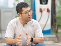 Chủ xe xăng VinFast: 'Đổi sang xe điện phải học cách buông bỏ'