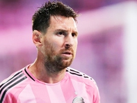 Lionel Messi mua CLB riêng, chuẩn bị cho cuộc sống sau bóng đá