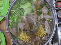 Lạc lối lẩu bò Ba Toa ở Đà Lạt bên dòng suối Cam Ly